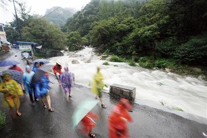 8月份15條河流發(fā)大水