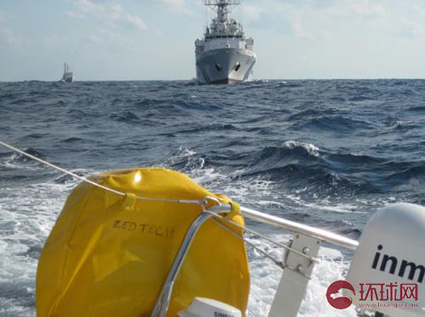 青島人駕青島號抵釣魚島海域 遭日艦機包夾