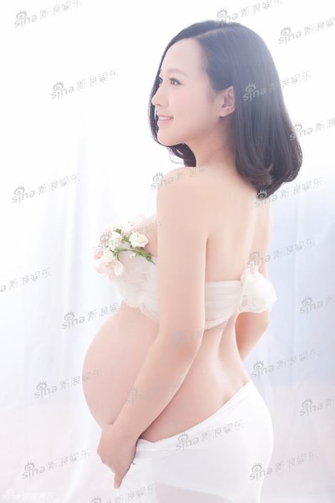 潘陽孕照曝光 證實奉子成婚