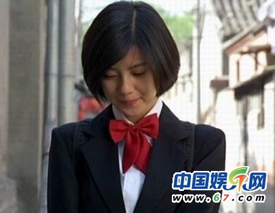 眾女星制服誘惑大比拼 baby女仆裝范冰冰警花李玟護士服