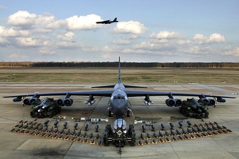 資料圖：B-52可以搭載大量武器，是美軍至今仍不愿將其淘汰的主因。