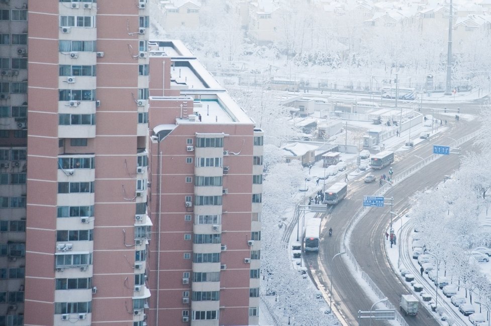 2013年3月20日早晨，降雪后的北京，全城銀裝素裹