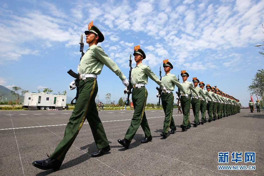 濃縮輝煌戰(zhàn)史　傳承英雄血脈——走進(jìn)勝利日大閱兵徒步方隊(duì)